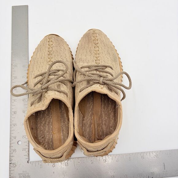 Athletic_Shoes